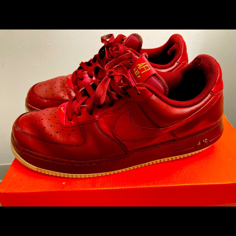 Mens Nike Air Force 1 '07 Team Red Size 12